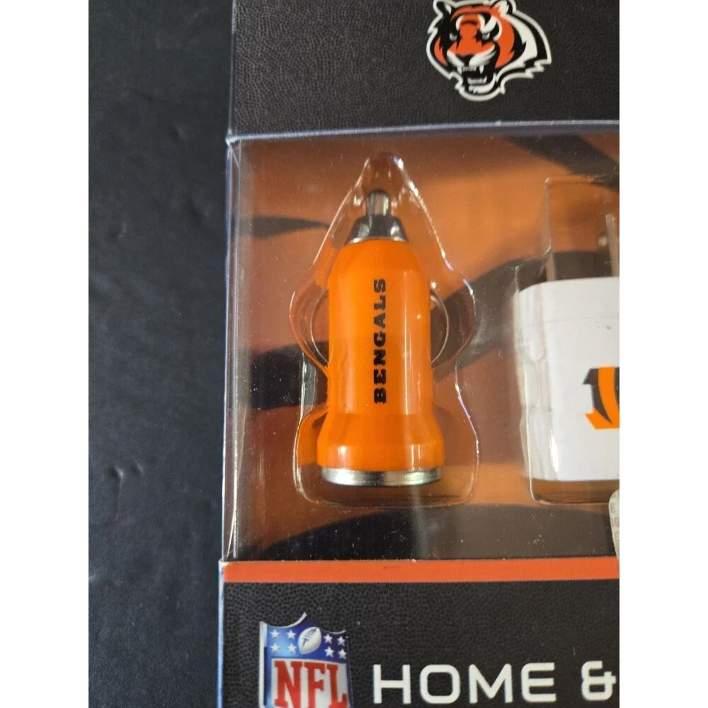 NFL Cincinnati Bengles Car And Travel Charger Home And Away Old Stock Mizco 2015